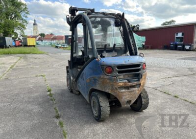 Linde Treibgasgabelstapler H30T