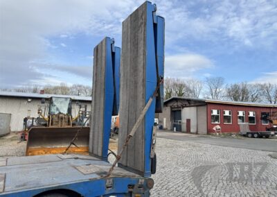 Faymonville Tieflader STZ-4AU