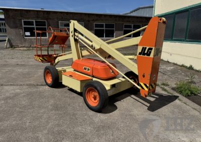 Litra Hubarbeitsbühne JLG 30 HA