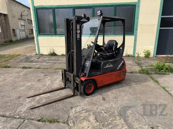 Linde E16 Elektro Dreiradgabelstapler
