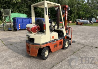 Nissan H01 A 15 U Gabelstapler