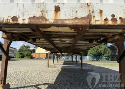 Wechselbrücke Jumbo mit Werbung