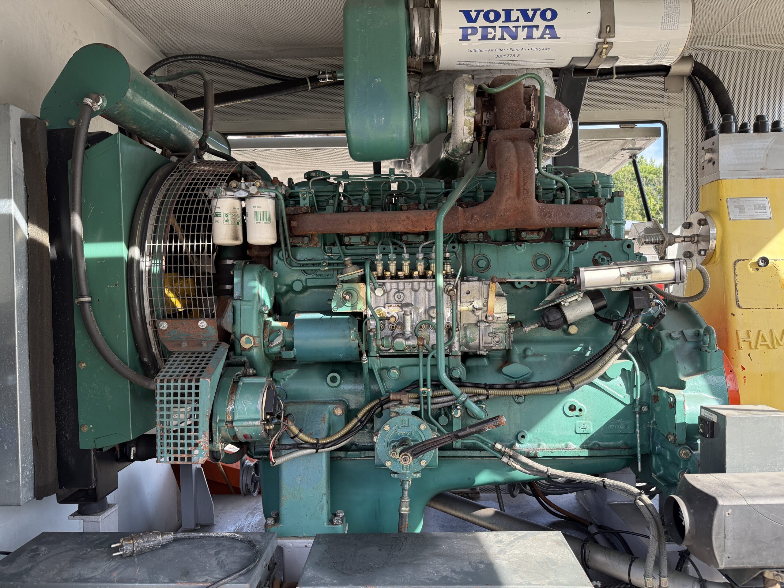 Reparatur an einem Volvo Penta Motor