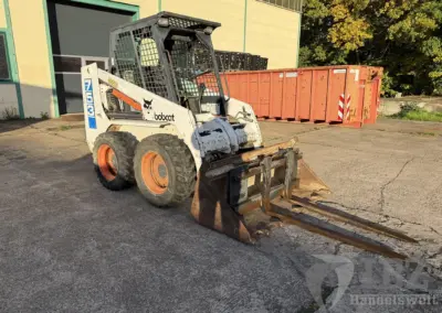 Bobcat 753 Skidloader