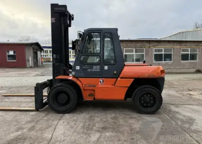 Toyota 8t Gabelstapler 60-5FD80