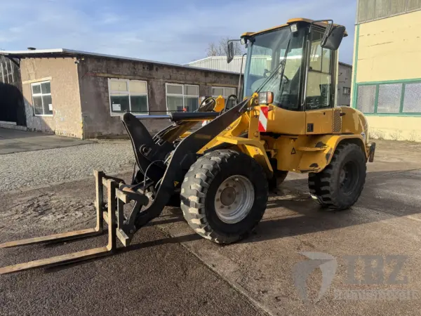 Radlader Volvo L30 B