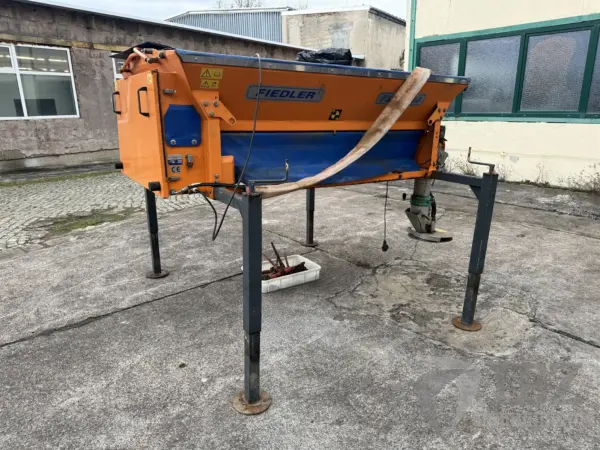 Fiedler FSS1100 Aufbaustreuer